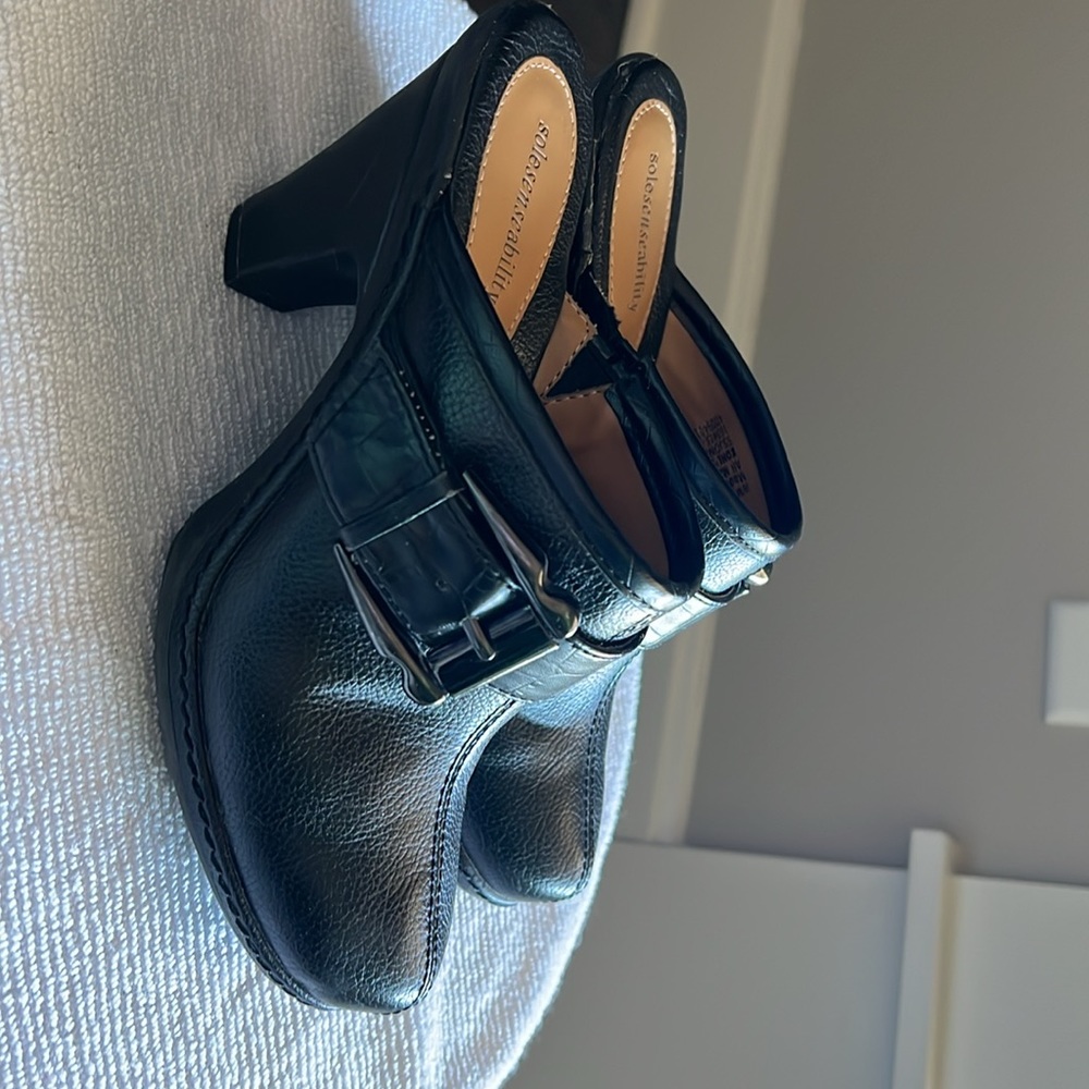 Sole Senseability Black Clog Wedge Women’s Size 7